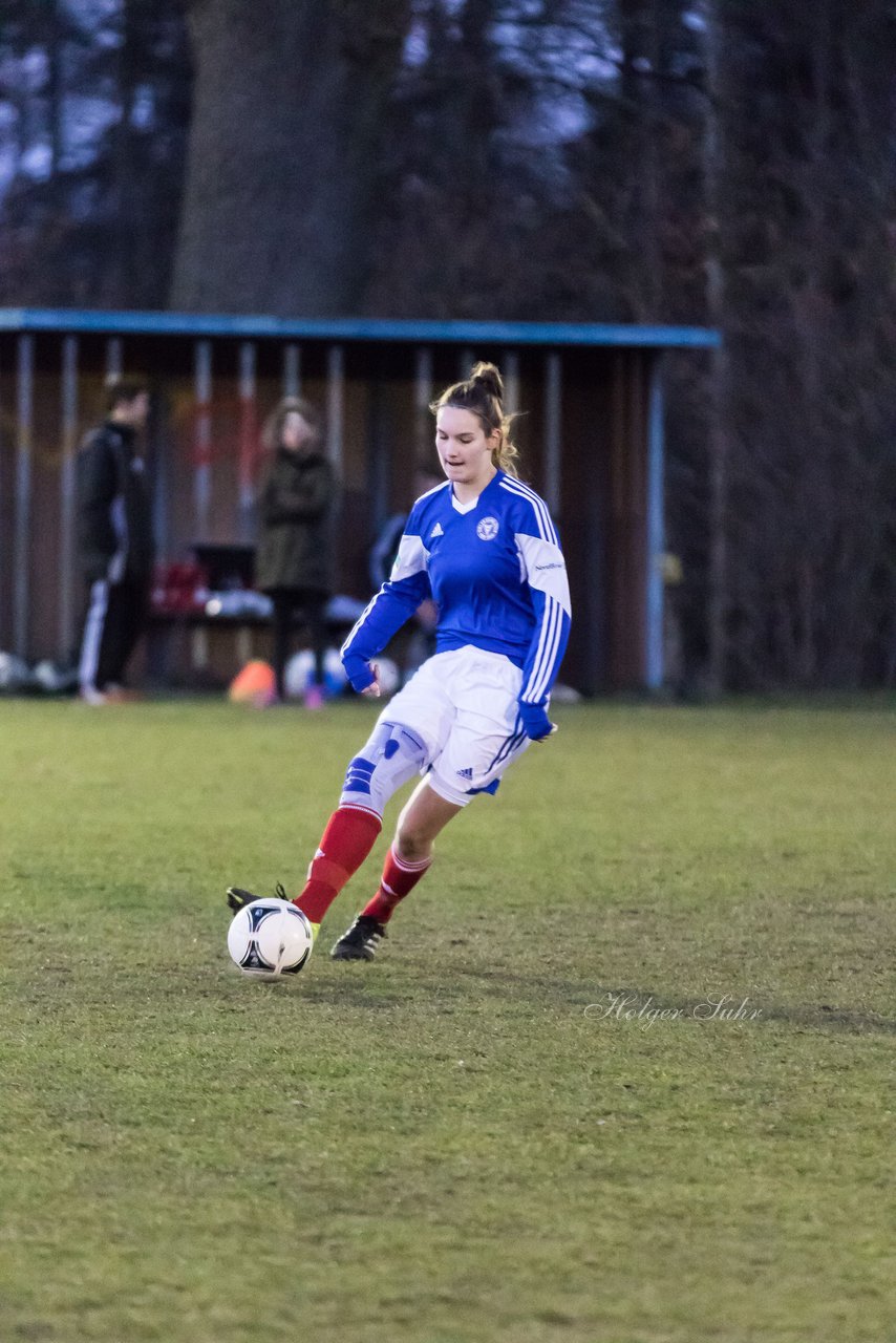 Bild 102 - wBJ Krummesser SV - Holstein Kiel : Ergebnis: 0:3